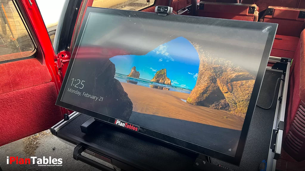 mobile commander workstation