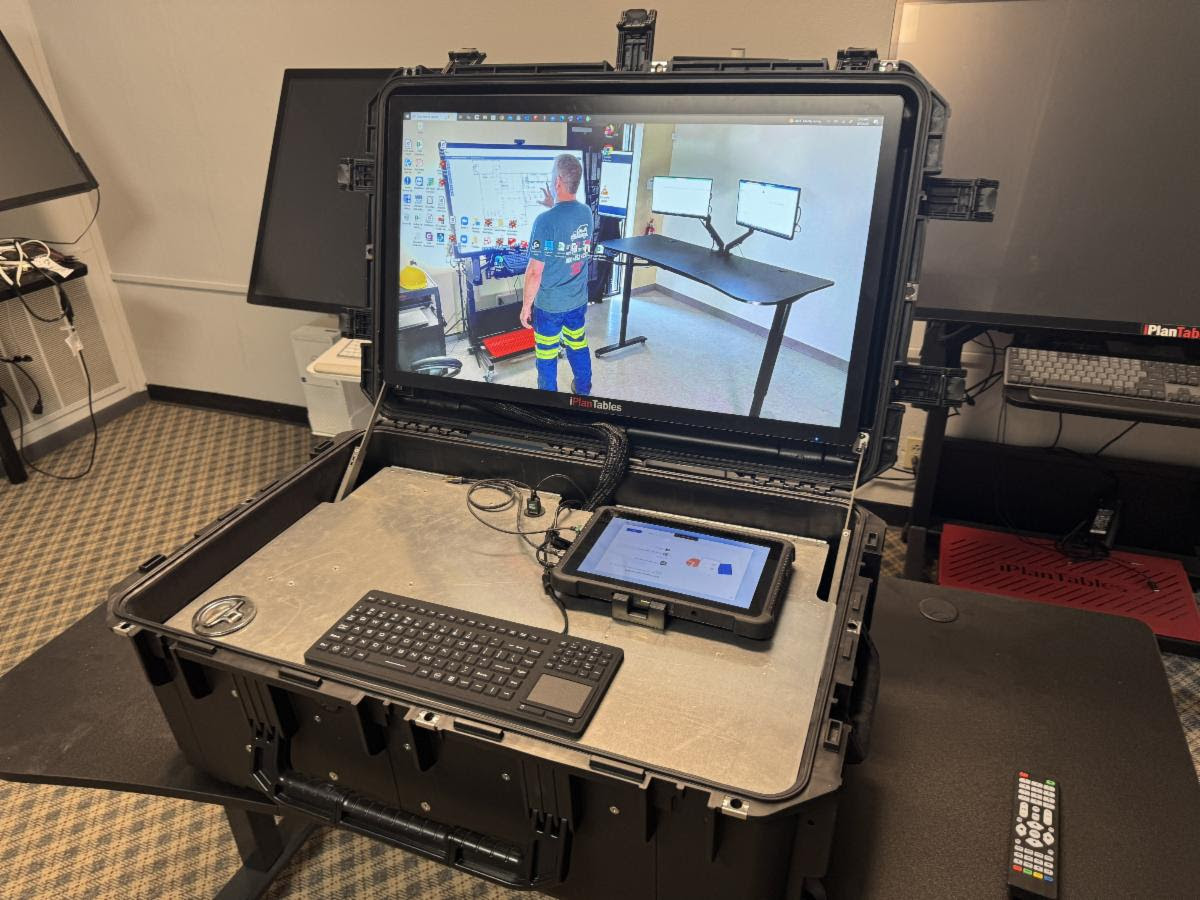 portable Touchscreen workstation.