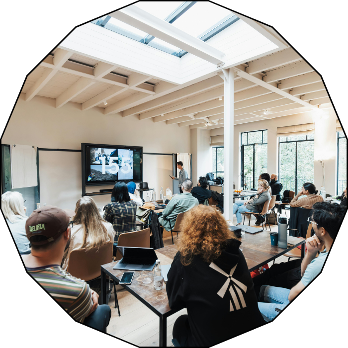 24-inch rotating side monitors